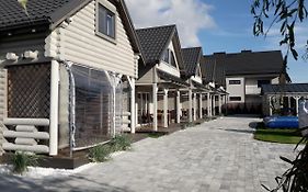 Holiday Homes 777